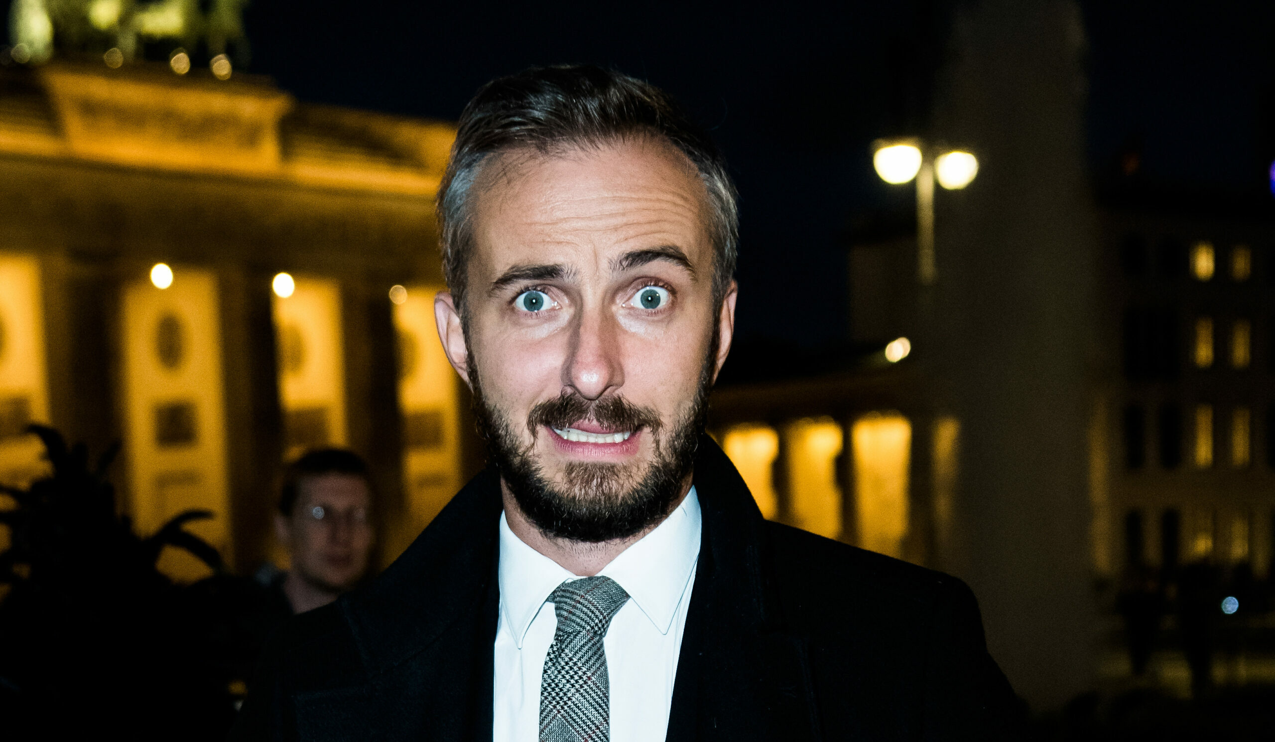 Jan Böhmermann sagt „Auf! Auf! Ehrenfeld!“-Tour 2027 ab – das ist bisher bekannt